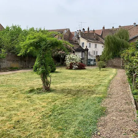 Les Jardins D'elise, Calme Et Verdure A Lure Apartment Lure (Haute-Saone)