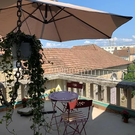 Les Jardins D'elise, Calme Et Verdure A Lure * Lure (Haute-Saone)